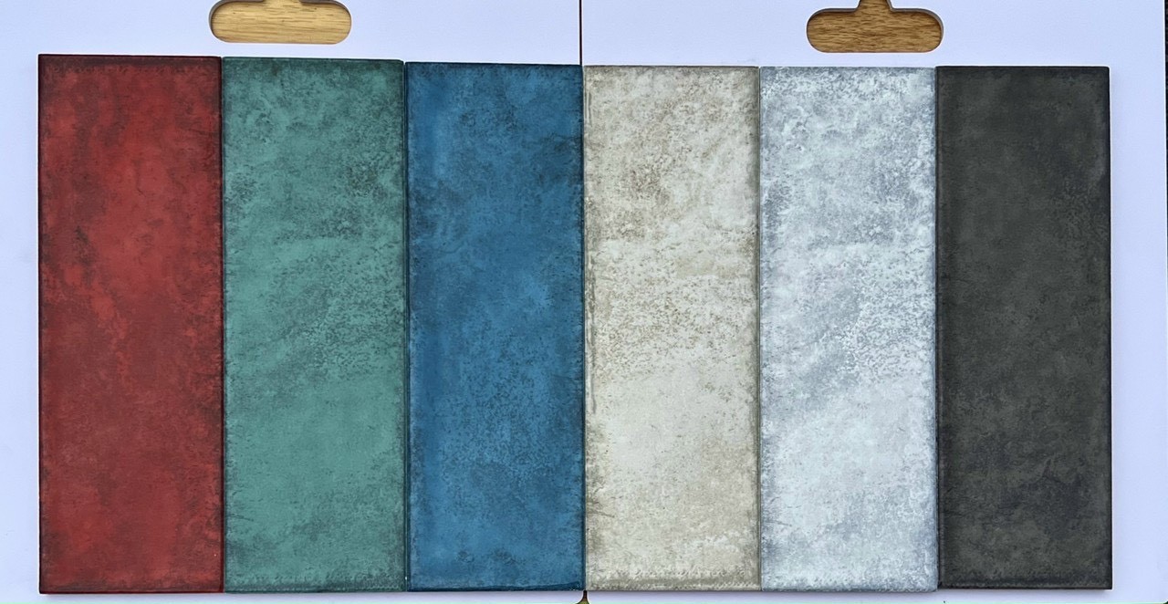 Gạch thẻ ốp tường KT 100x300mm