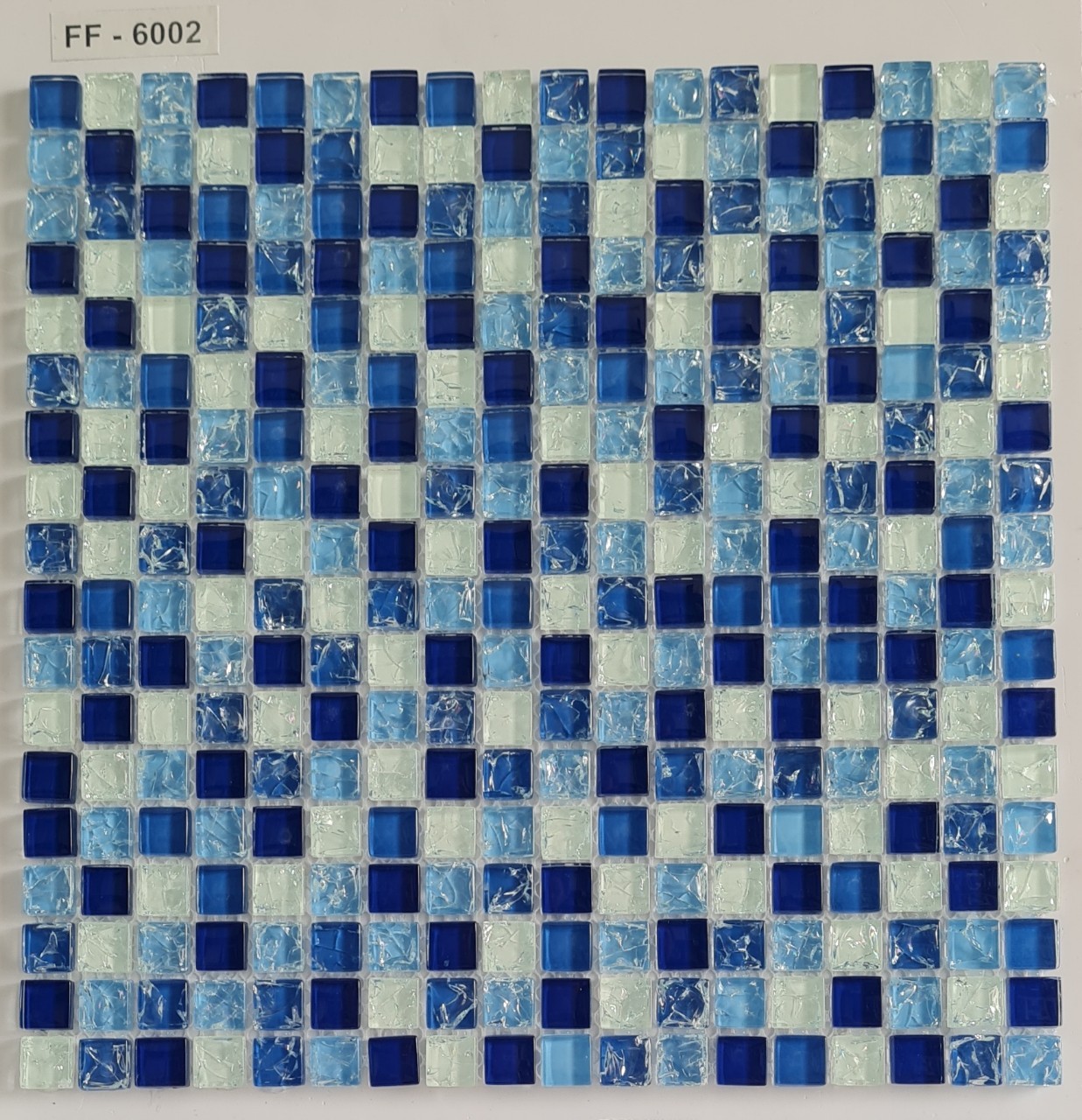 Gạch mosaic thủy tinh đá 6002